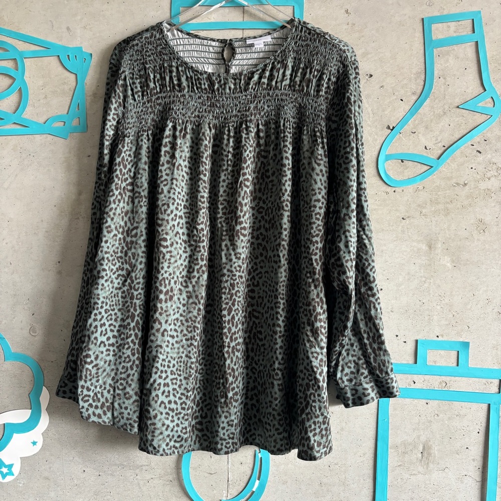 J. Jill Allover Leopard Print  Ruched Satin Blouse